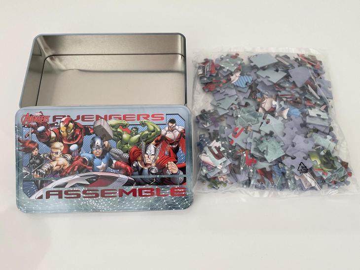 TREFL Puzzle Avengers 160 dílků v plechové krabičce - Hračky