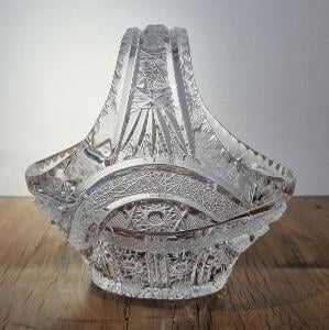 Artdecový košík z křišťálového skla