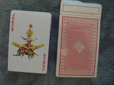 Hrací karty - 56 ks, Joker-VČELA, nové, rozbalené před focením, kompl.