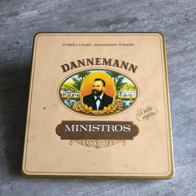 krabice s doutníky dannemann sumatra ministros - 3 doutníky