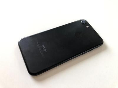 iPhone 7 32GB Black SIM lock