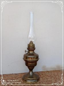 Starožitná mosazná vlámská petrolejová lampa