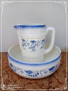 Stará dekorativní porcelánová retro mycí souprava  