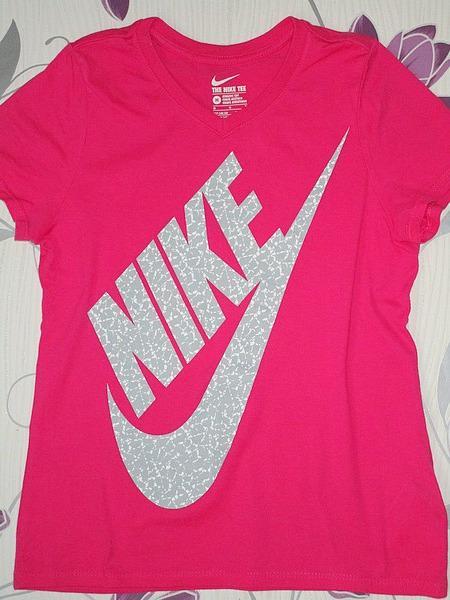 Super tričko NIKE pro slečnu, velikost 134/146 - růžové
