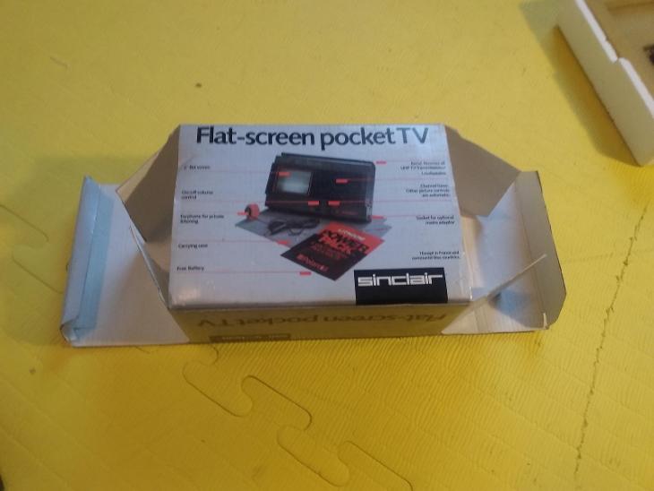 Raritní kapesní televizor od tvůrce Spectra Sinclair TV80(FTV1)  - Počítače a hry
