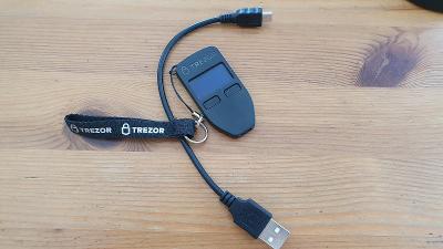 Hardware peněženka TREZOR One Black
