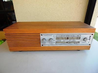 Tranzistorové rádio TESLA BONNY - 337 B