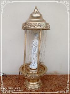 Stará figurální zdobená lampa   