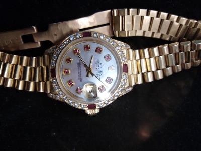 Rolex Oyster Perpetual Datejust Superlative Chronometer 18K