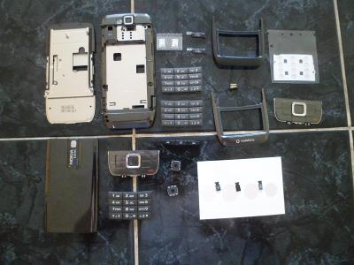 Nokia E66 - náhradní díly
