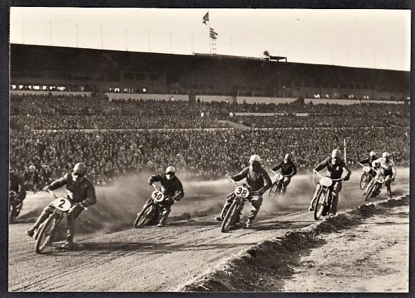 MOTORKA MOTOCYKL ZÁVODY STADION FOTO ORBIS 1955 - Sběratelství