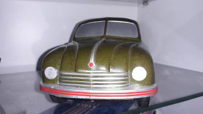 Tatra 600 Tatraplan - RARE originál zelený bakelit r.1955 - TOP stav