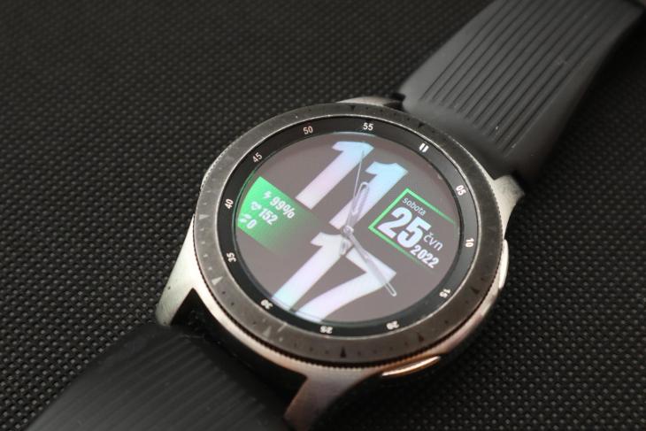 Samsung Galaxy Watch 46mm - Mobily a chytrá elektronika