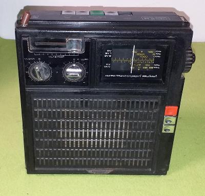 Staré rádio Stern Garant R2130