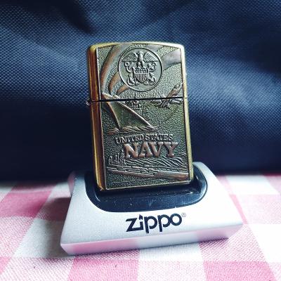 zapalovač Zippo United States Navy - 2002 -