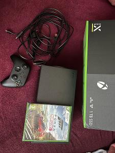 Xbox Series X + orig. nabíjecí baterie + Forza Horizon 5 záruka 5/2027