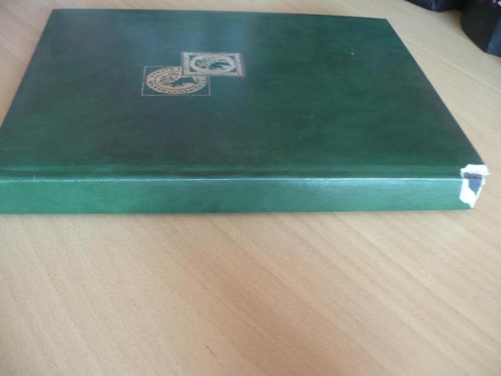 Zásobník na známky A4, 32 stran, zelený