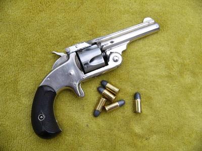 Revolver Smith-Wesson SA32