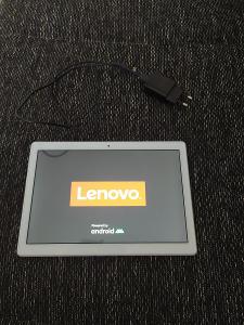 Lenovo tablet bílý 
