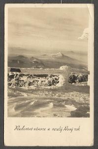 Vánoce a Nový rok 1956 sníh hory v dáli, 06