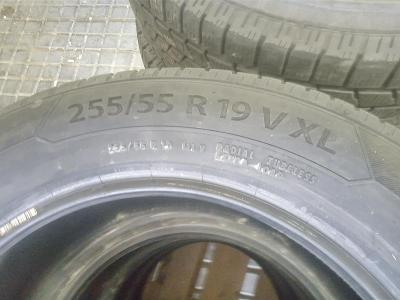 Letní pneu 255/55 R19 V XL
