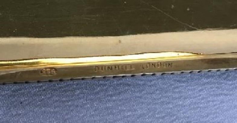 Dunhil - Luxusní stříbrná smaltovaná zlacená tabatěrka.