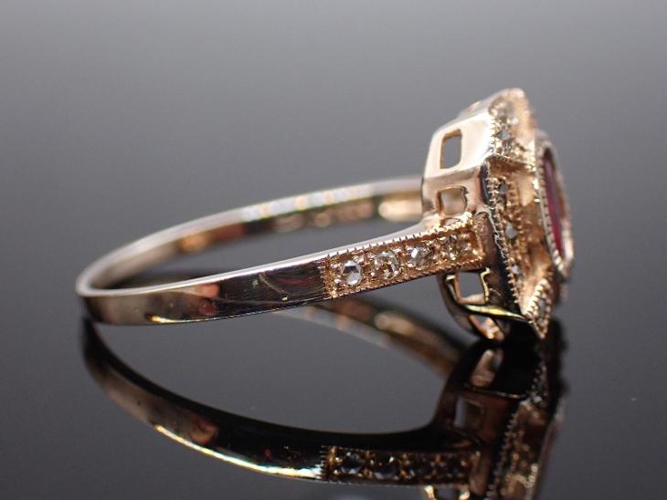 Art deco prsten rubín+ diamanty