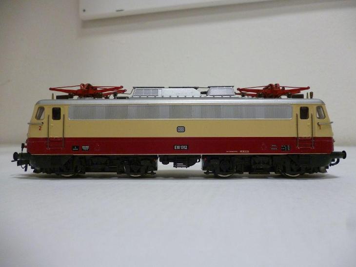 HO elektrická lokomotiva E 10 TEE Roco - Modelová železnice