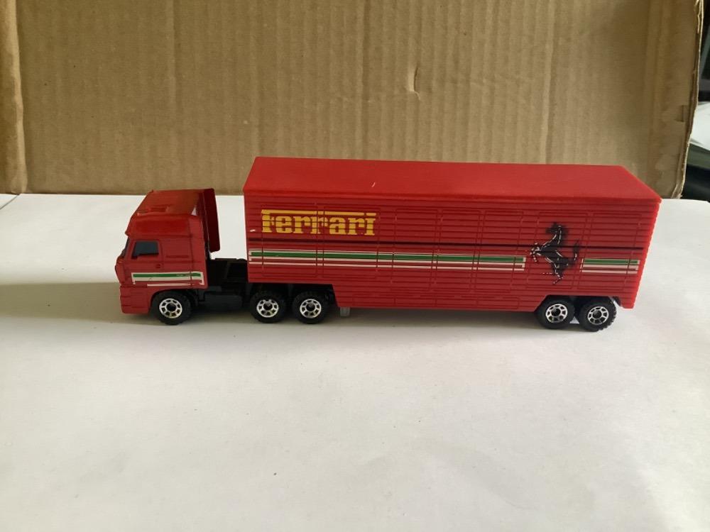 Matchbox - Convoy Daf 3300 Ferrari | Aukro