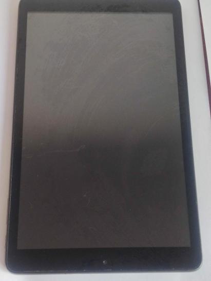 Tablet Alcatel A3 10 8079, hojně používaný