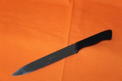 E. Kuchyňský nůž 29,8  cm