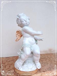 Luxusní porcelánová dekorativní soška anděla Španělsko 
