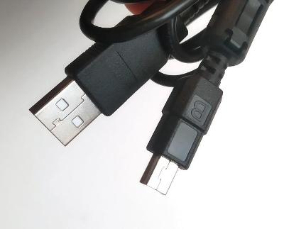 Kabel USB-A - Mini-USB, 140 cm