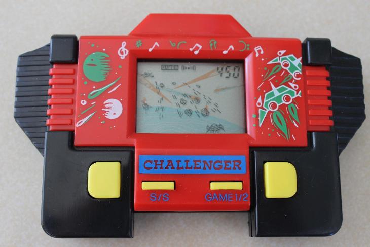 Digihra LCD Videohra CHALLENGER zo serie MELODIC (red) - Počítače a hry