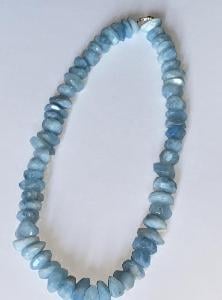 Vzácný obrovský náhrdelník z akvamarínu 149 g PRAVÝ BROUŠENÝ AKVAMARÍN
