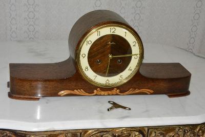 Starožitné krbové hodiny Mauthe r1930