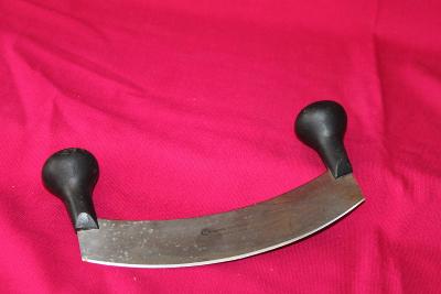J1. Kolébka nůž na maso Metaltex 22 cm