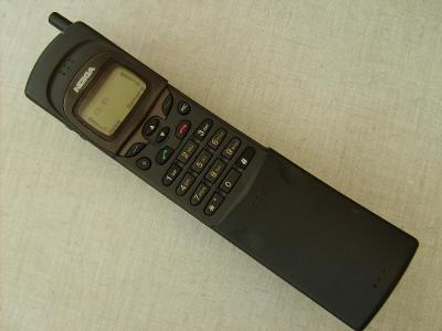 Nokia 8110 (banán, matrix) historický telefon  