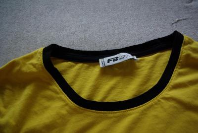 Dívčí tričko žluté barvy FB SISTERS