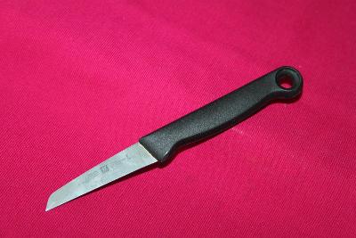 H9. Kuchyňský nožík 16,5  cm J.A.Henckels Solingen Friodur