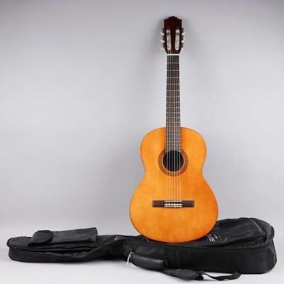 Kytara, akustická, Yamaha, L = 92, v softcase