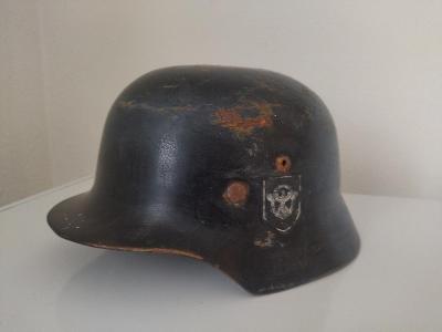 2světova Německá policejní helma originál 