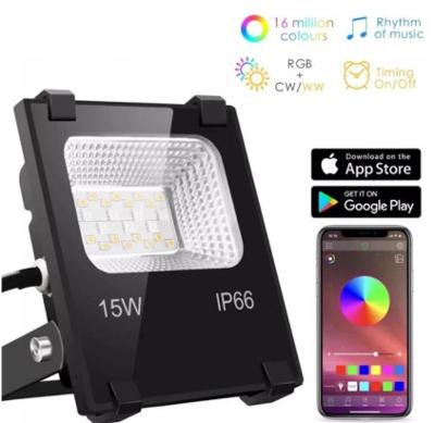Venkovní LED světlomet iLC RGBW 15W ovládaný chytrým telefonem