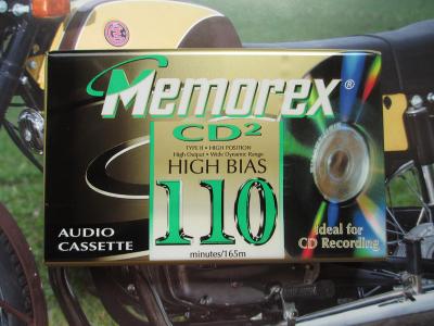 Audiokazeta Memorex CD2 110 1997-1999 US