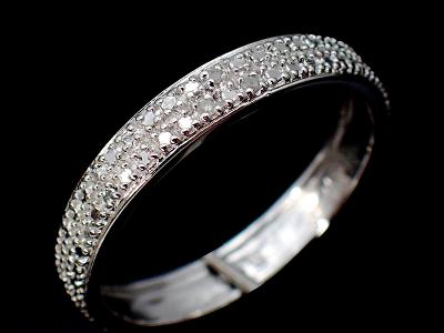 Stříbrný prsten s pravými diamanty