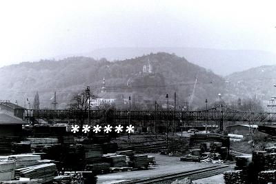 Děčín, nákladové nádraží, most pro pěší, zámek, 1982