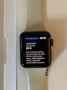 Apple Watch Series 3 38mm GPS Vesmírně šedý hliník 