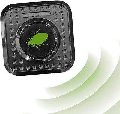 ISOTRONIC® Repelentní zásuvka proti hmyzu proti štěnicím a roztočům
