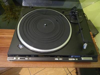 Prodam gramofon-TECHNICS SL-BD3