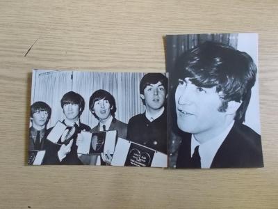 Stará dobová fotografie 2 x  Anglie skupina Beatles hudba